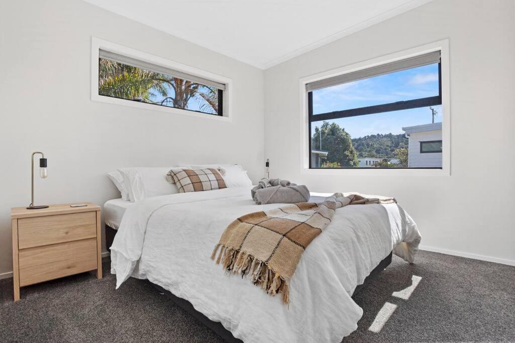 Leisure On Leo Villa Waihi Bagian luar foto